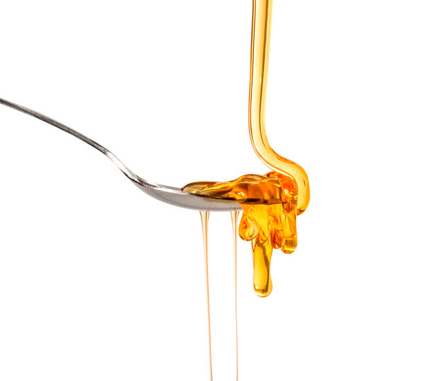 Perché dovresti usare il miele di Manuka nella cura della tua pelle?